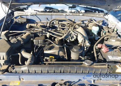 1999 Toyota Tacoma из США, поврежденный, VIN 4TAWM72N8XZ524885